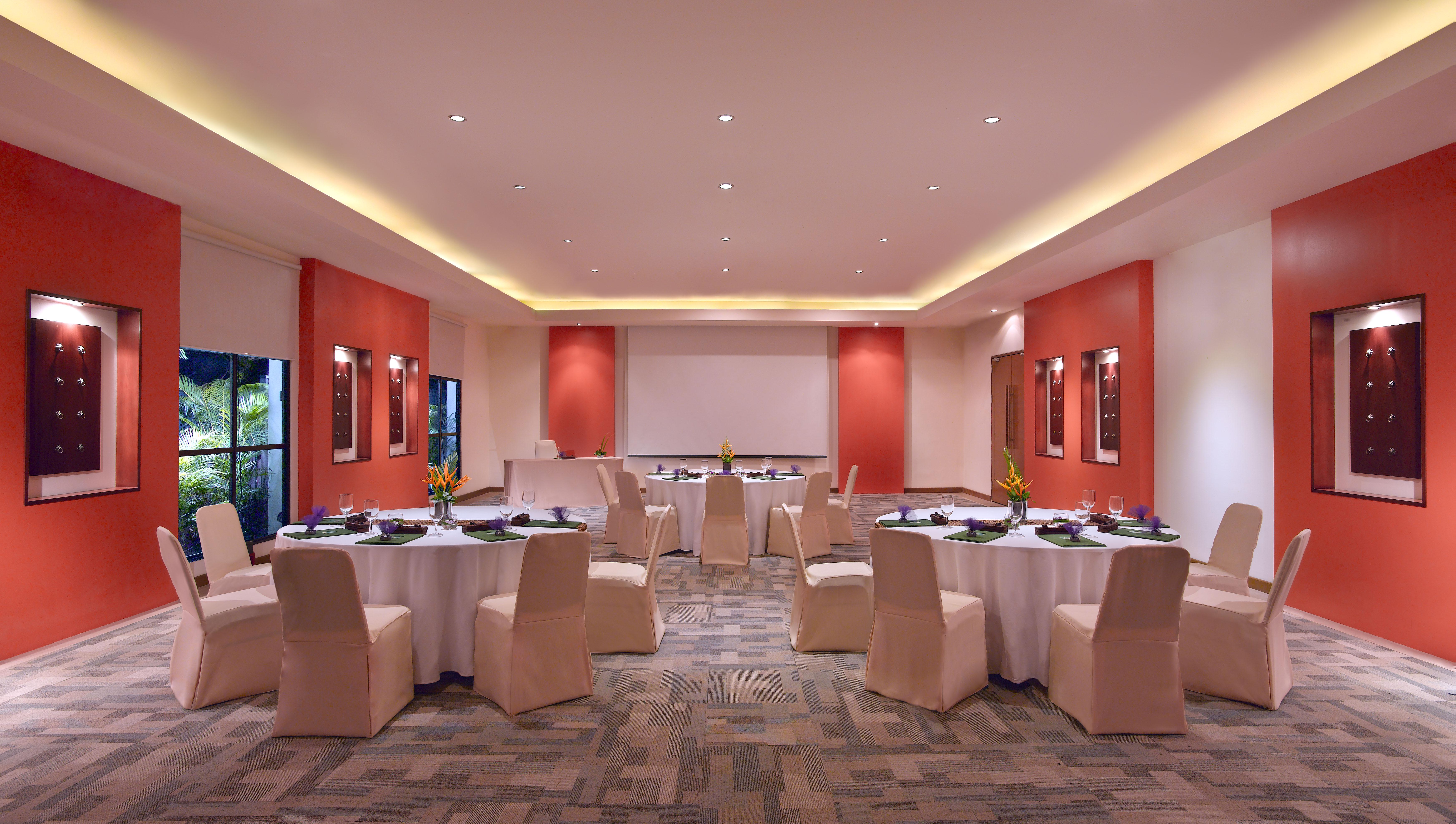 Hotel Cassia Bintan Lagoi Esterno foto