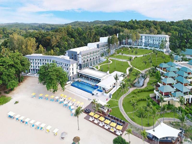Hotel Cassia Bintan Lagoi Esterno foto