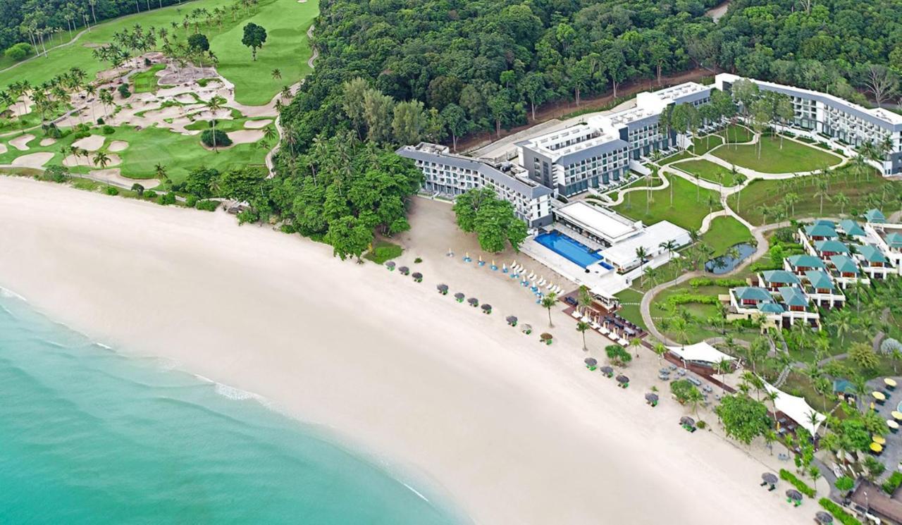 Hotel Cassia Bintan Lagoi Esterno foto